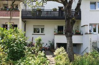 Reihenhaus kaufen in 67063 Friesenheim/Nord, Renovierungsbedürftiges 8-Zimmer Reihenhaus in Ludwigshafen-Friesenheim