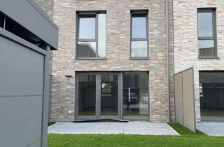 Haus mieten in Am Waldangelbach 43, 69168 Wiesloch, Moderne KfW55 Neubau-RMH mit Südgarten und Einbauküche in Bestlage