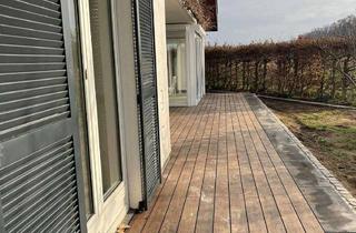 Haus mieten in 63179 Obertshausen, Traumhaftes modernes Einfamilienhaus mit Kamin, Garage und EBK in Obertshausen