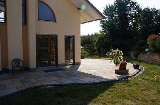 Haus mieten in 75045 Walzbachtal, Lichtdurchflutetes freistehendes Einfamilienhaus mit Einligerwohung und Garten