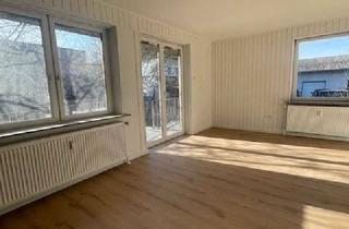 Gewerbeimmobilie mieten in Hauptstraße 102, 21629 Neu Wulmstorf, Haus mit Ausstellungs-/ Lager oder Verkaufsfläche in zentraler Lage