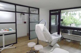 Gewerbeimmobilie kaufen in 50668 Altstadt-Nord, +++ Sichere Kapitalanlage: Praxis- oder Bürofläche direkt am Kölner Rhein! Saniert! +++