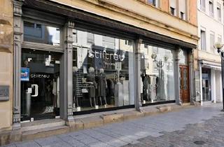 Gewerbeimmobilie mieten in Marktstraße 81, 76829 Landau, Moderne Verkaufsfläche mit großer Schaufensterfront (9 m)