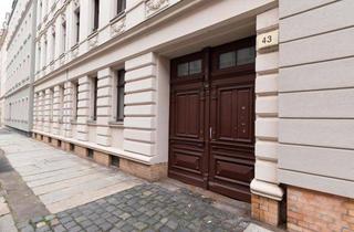 Anlageobjekt in 04318 Leipzig, KAPITALANLAGE MIT MEHRWERT | Optimal geschnittene 3-Raum-Wohnung mit großem Balkon und Tageslichtbad