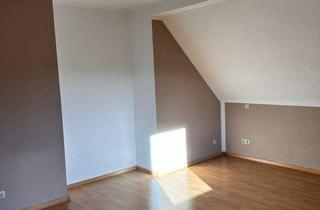 Wohnung mieten in Bachstraße, 54657 Neidenbach, Solide Etagen Wohnung