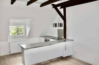 Wohnung kaufen in Bornickswiese, 45139 Frillendorf, Saniertes Studio mit Charme – helle Dachgeschosswohnung in ruhiger Lage von Essen-Frillendorf