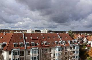 Wohnung kaufen in 82256 Fürstenfeldbruck, Dachgeschoss, 7. OG, 3-Zi. mit schönem Blick, Westausrichtung und S-Bahnnähe in Fürstenfeldbruck