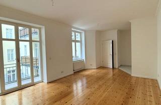 Wohnung kaufen in Senefelderstraße, 10437 Prenzlauer Berg, Prenzlauer Berg: Helle 2-Zimmer-Altbauwohnung mit Balkon, EBK & ruhiger Hinterhaus, provisionsfrei