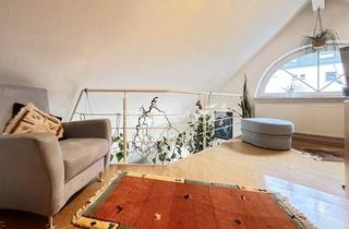 Wohnung kaufen in 57080 Siegen, FREIRAUM4 +++ Gepflegte Dachgeschosswohnung mit Galerie