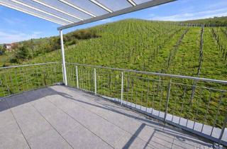 Penthouse kaufen in 73733 Esslingen, "Penthouse-Feeling am Weinberg" 3 Zimmer-DG-Wohnung mit Aufzug & TG-Platz!