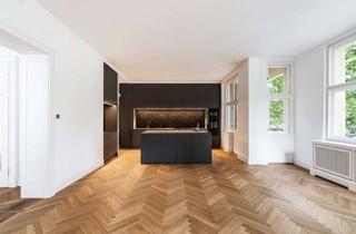 Wohnung kaufen in Rüdesheimer Platz, 14197 Wilmersdorf, Repräsentatives Altbaujuwel am Rüdesheimer Platz - 2025 kernsaniert auf höchstem Niveau