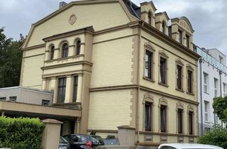 Wohnung mieten in Mentzstraße 19, 45479 Broich, Großzügige 2,5-Zimmer Wohnung im Altbau, Mülheim-Broich