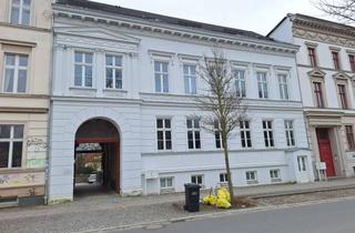 Wohnung mieten in 17489 Innenstadt, Exklsuive 2-Zimmer-Wohnung mit Süd-Balkon und Einbauküche im Zentrum Greifswalds