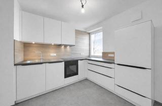 Wohnung mieten in 95447 Saas, 2-Zimmer-Dachgeschosswohnung mit Einbauküche, Balkon und Blick ins Grüne