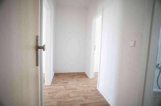 Wohnung mieten in Rosa-Luxemburg-Straße 15, 17291 Prenzlau, Kurzfristig frei!