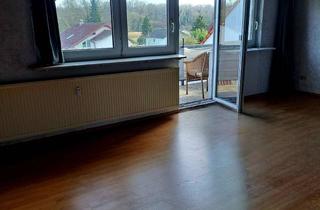 Wohnung mieten in Im Wiesengrund 10, 64673 Zwingenberg, Helle 2-Zimmer Dachgeschosswohnung mit Balkon in Zwingenberg-Rodau