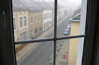 Wohnung mieten in Hauptstr. 49, 08485 Lengenfeld, 3-Zimmer Wohnung im 2. OG in Lengenfeld, Baujahr 1871