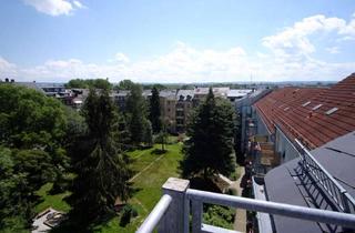 Wohnung mieten in 09112 Kaßberg, Kaßberg von oben: 73qm topsanierte 3-Raum Dachgeschosswohnung