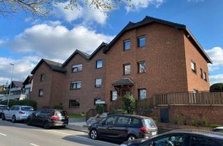 Wohnung mieten in Wipperfürther Straße 78A, 51429 Bergisch Gladbach, Bensberg-Moitzfeld, schöne 3-Zimmer-Dachgeschosswohnung, Garage