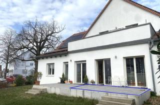 Wohnung mieten in 76476 Bischweier, 2021 saniert: Wunderschöne 2-Zimmer-Wohnung mit Terrasse und Gartenanteil in Bischweier