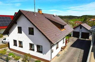 Haus kaufen in 86381 Krumbach, EINZIEHEN & GENIESSEN! EFH MIT DOPPELGARAGE, TERRASSE u. SCHÖNEM GARTEN IN ATTENHAUSEN!