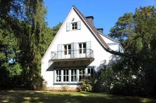 Villa kaufen in 38518 Gifhorn, Stilvolle Villa mit Seltenheitswert und parkähnlichen Grundstück
