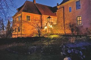 Haus kaufen in 18513 Glewitz, Historisches Rittergut mit Wasserburg und ca. 19 Hektar Wald und Wiesen in Norddeutschland