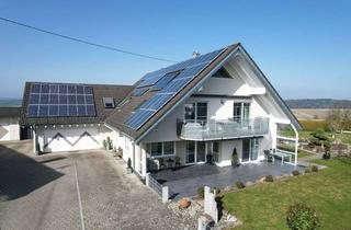 Haus kaufen in 88512 Mengen, Großzügig leben mit Weitblick - Zweifamilienhaus mit parkähnlichem Grundstück