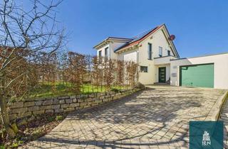 Einfamilienhaus kaufen in 75433 Maulbronn, FAMILIENTRAUM - Neuwertiges 6,5-Zimmer Einfamilienhaus in wunderschöner Lage von Schmie