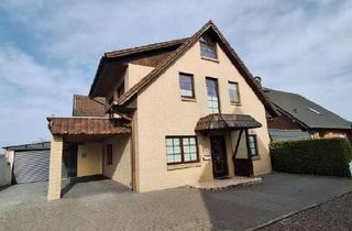 Haus kaufen in 17192 Waren, Großzügiges Zweifamilienhaus in Waren (Müritz)