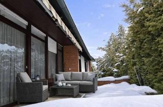 Haus kaufen in 91086 Aurachtal, Bungalow mit viel Potenzial auf großzügigem Grundstück – Terrasse, Keller & Top Lage