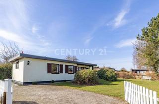 Haus kaufen in 24257 Hohenfelde, Sonne, Strand, Seeluft – Wochenendhaus in Ostseenähe