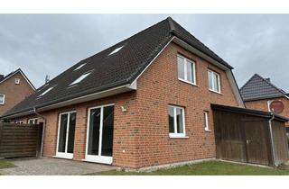 Haus kaufen in 23858 Wesenberg, Direkt bei Reinfeld: Individuelle DHH mit vier Zimmern und Dach-Studio / Top-Energieeffizienz