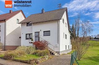 Einfamilienhaus kaufen in 66701 Beckingen, Schönes Einfamilienhaus mit zwei vermieteten Einheiten & zusätzlichem Ausbaupotenzial