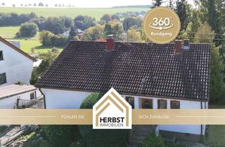 Haus kaufen in 78056 Villingen-Schwenningen, Großzügig & idyllisch Wohnen mit Fernblick: Bevorzugte Lage, Terrasse, Balkon, Garage, bezugsfrei!