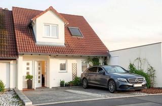 Doppelhaushälfte kaufen in 71088 Holzgerlingen, Neuwertige Doppelhaushälfte in Holzgerlingen – Eigennutzung oder Kapitalanlage mit Einliegerwohnung