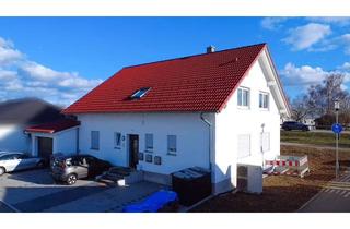 Haus kaufen in 72537 Mehrstetten, Neuwertiges 3-Familienhaus in Mehrstetten – modernes Wohnen auf der Schwäbischen Alb