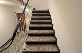 Anlageobjekt in 40472 Rath, Sollide Mehrfamilienhaus ca. 750 qm mit Entwicklungspotenzial AB liegt bereits vor