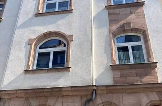 Wohnung kaufen in 90443 Nürnberg, Charmante Altbauwohnung sucht Freund*innen