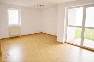 Wohnung mieten in Dr.-Külz-Straße 46, 01589 Riesa, ***ENTSPANNT WOHNEN*** ... Zweiraumwohnung mit Einbauküche, Terrasse und Gartenanteil ab sofort zu vermieten