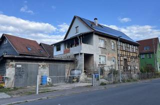 Einfamilienhaus kaufen in 98646 Hildburghausen, Renditestarkes Wohnhaus mit 250 m², Scheune und 1.200 m² Grundstück – ca. 9,8 % Bruttorendite