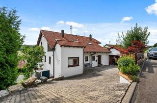 Doppelhaushälfte kaufen in 75397 Simmozheim, Simmozheim - Wohnen mit Weitblick: Doppelhaushälfte in traumhafter Hanglage von Simmozheim