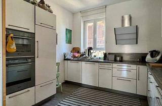 Wohnung kaufen in 79199 Kirchzarten, Kirchzarten / Zarten - Familienfreundliche Wohnung mit Scheune