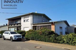 Haus kaufen in 66646 Marpingen, Marpingen - Großes Areal mit 480 m² Wohnhaus Ein-Dreifamilien und 2 Lagerhallen in ruhiger Lage von Urexweiler