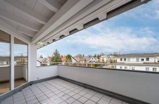 Wohnung kaufen in 82049 Pullach, Pullach - AIGNER - Wohnen mit Weitblick: Lichtdurchflutete Dachgeschosswohnung im Herzen Pullachs
