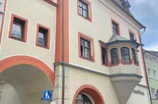 Wohnung kaufen in 88662 Überlingen, Überlingen - Lichtdurchflutete Wohnräume in historischem Gebäude