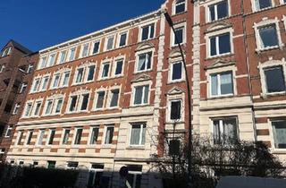 Wohnung kaufen in 22769 Hamburg, Hamburg - Charmante 2-Zi.- Altbau ETW 2.Etage Altona-Nord