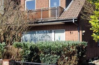 Haus kaufen in 24306 Plön, Plön - Haus mit Garage in Plön