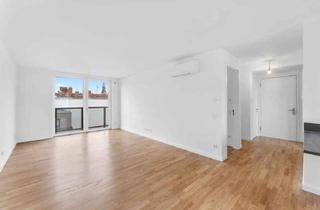 Wohnung kaufen in Manitiusstraße 10, 12047 Berlin, Berlin - Exklusive, große 2-Zimmer-Neubauwohnung mit Sonnenbalkon