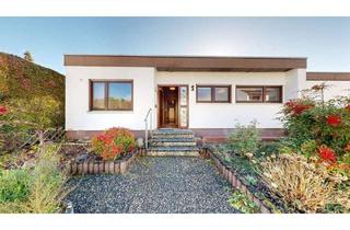 Haus kaufen in 76744 Wörth, Wörth - ~~ REIHENECKBUNGALOW MIT KELLER, GROSSEM GARTEN UND GARAGE ~~